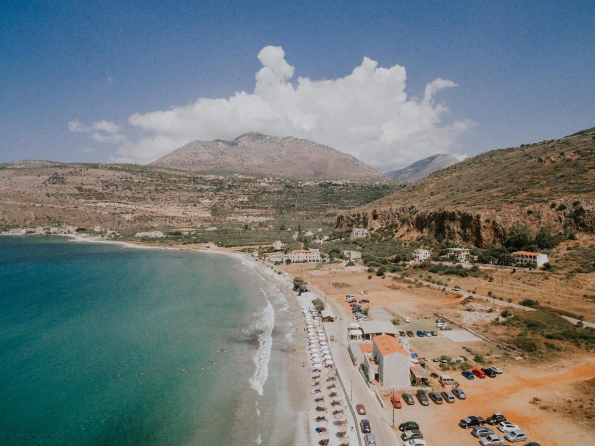 George Seafront Suites Néon Oítilon المظهر الخارجي الصورة